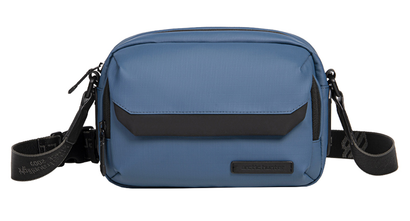 ARCTIC HUNTER τσάντα ώμου YB00518 με θήκη tablet, 3L, μπλε -κωδικός YB00518-BL