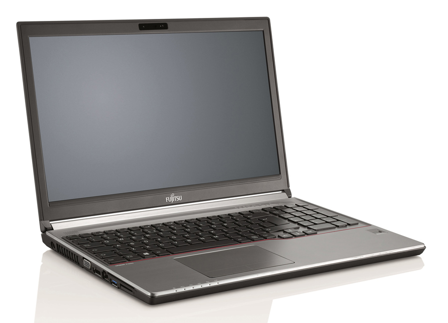 FUJITSU Laptop Lifebook E754, i5-4300M 8/256GB SSD 15,6" RW, REF Grade B