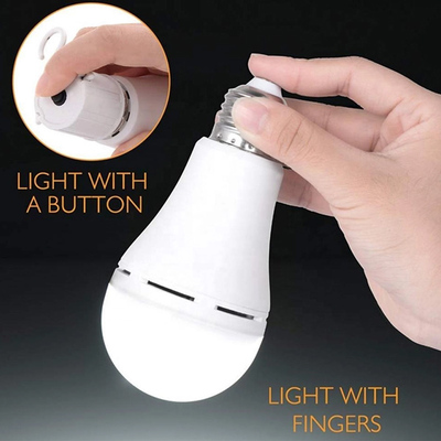 POWERTECH LED λάμπα με επαναφορτιζόμενη μπαταρία E27-017, 9W, 6500K, E27 POWERTECH LED λάμπα με επαναφορτιζόμενη μπαταρία E27-017, 9W, 6500K, E27
